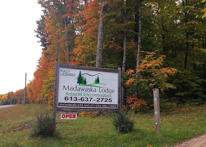 Madawaska Lodge